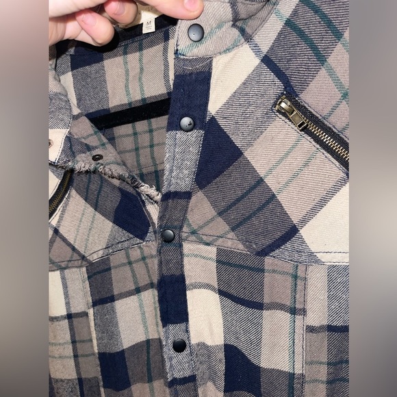 GILDED Intent By Buckle Brown Green Blue Flannel Raw Edge Snap Up Size Medium - Picture 13 of 13